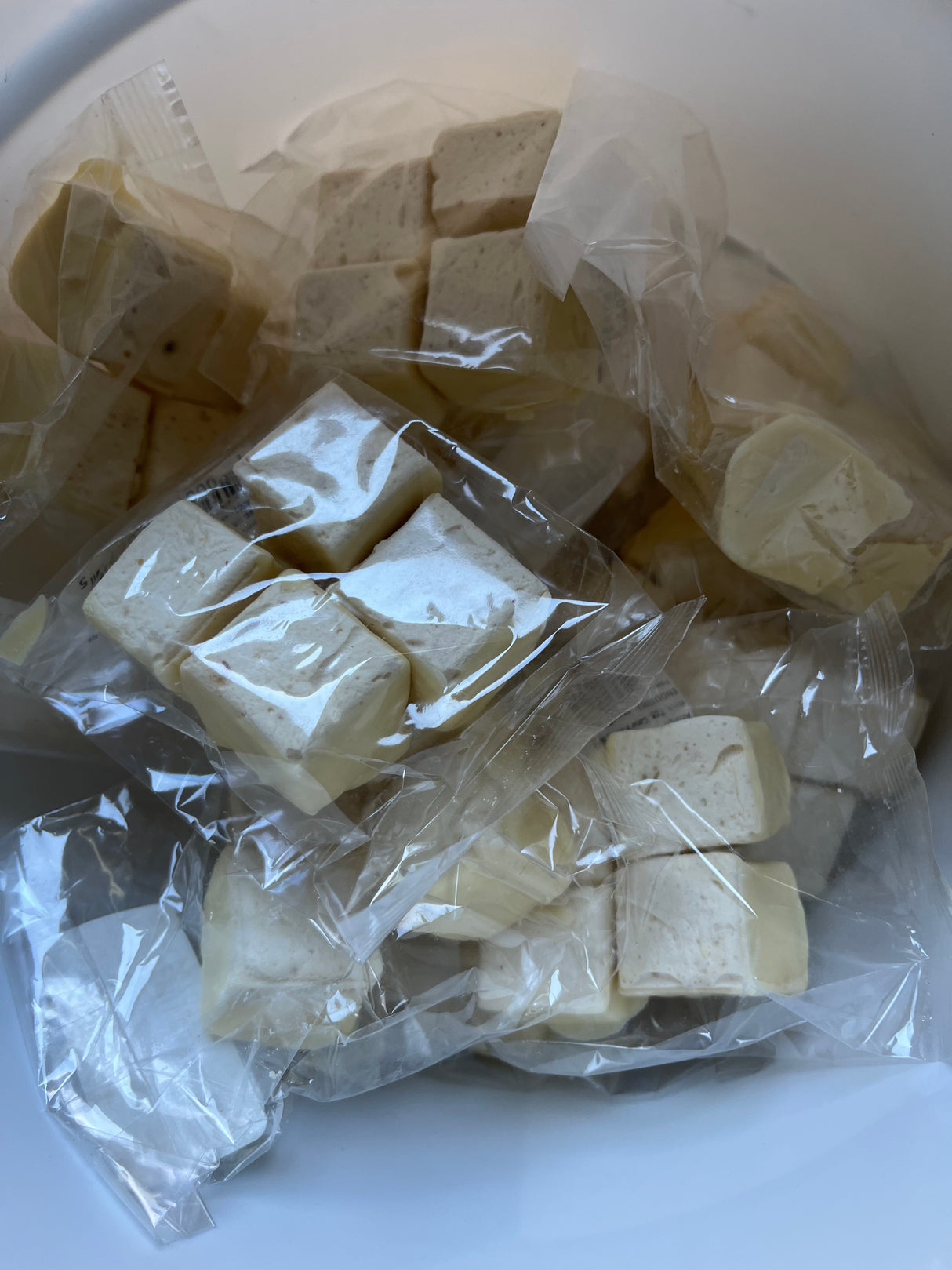 10x R10 items for R50