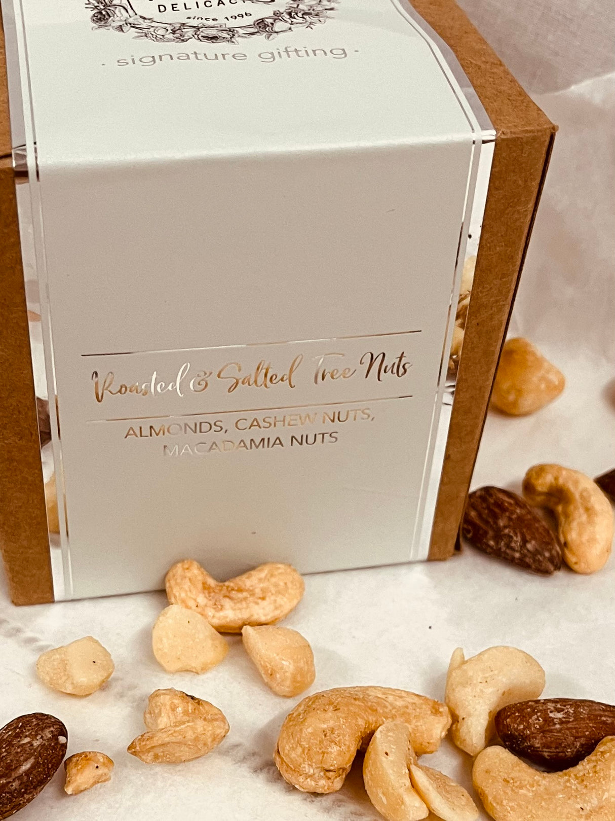 Gift Box with Roasted and Salted Tree Nuts